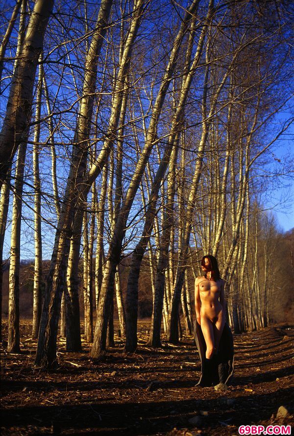 颜芮―《树林》2,中国最人体艺术摄影图片大全